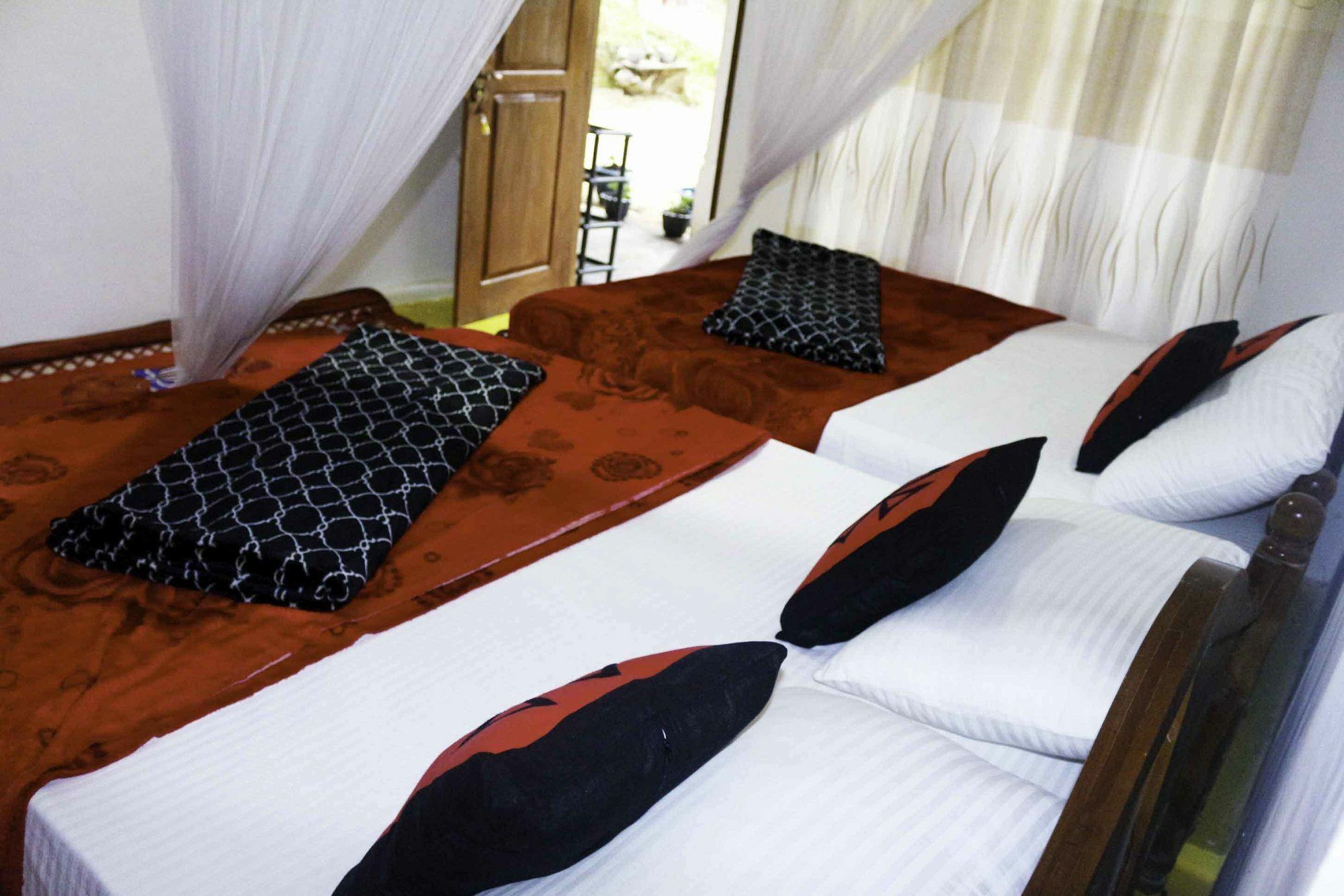 Yoho Chamith Homestay Ella Exterior foto